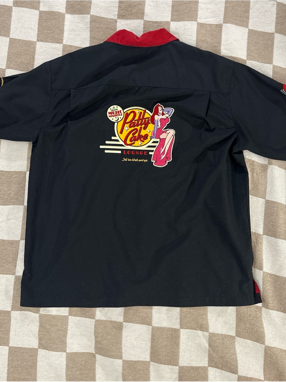 Vintage Disney World Patty Cake Lounge Button Bowling Shirt Mens L Roger Rabbit